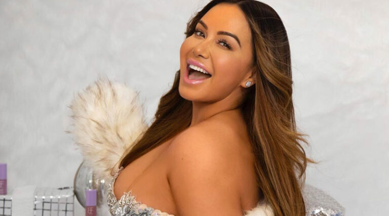 Chiquis Rivera promociona ‘Abeja reina’ y revela que aprendió a quererse como persona
