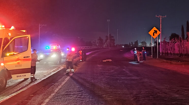 Arrollan a abuelito por Gabino Santillán