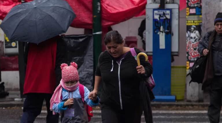 Estos estados cambian horarios de clases por frente frío