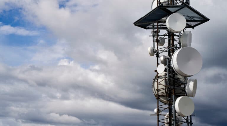 Telmex va por el streaming, dará Netflix gratis en sus paquetes