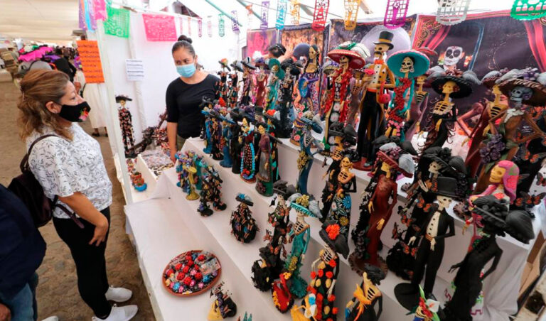 Da inicio feria de la Catrina de Capula, en Michoacán