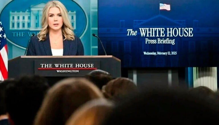 Acusa Casa Blanca a jueces de abusos de poder