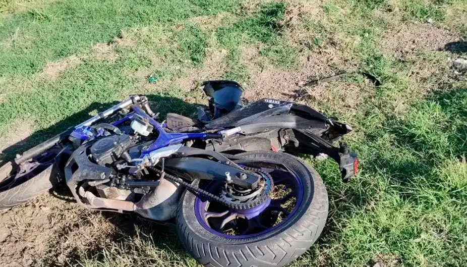 Regresaba a la Guajolota en El Mezquital y una camioneta lo aventó, lo trasladaron pero murió en el 450