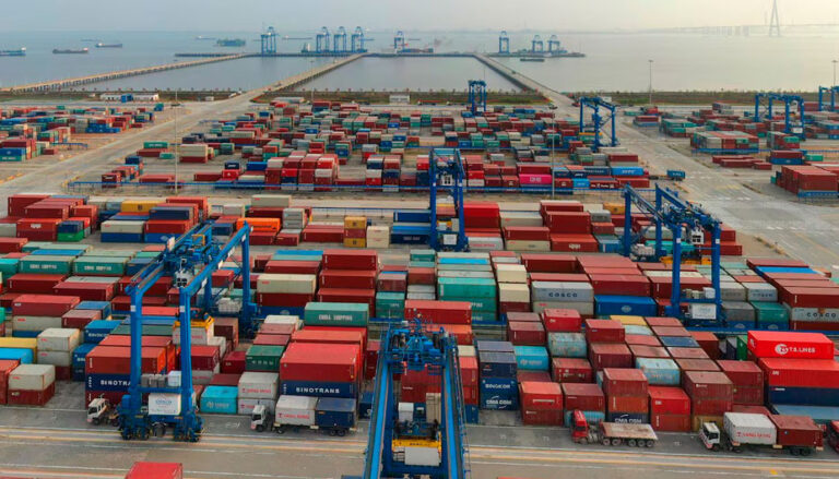 China estima crecer 5% este año pese a aranceles de Trump