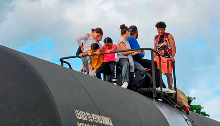 Entre el temor y la angustia viven oaxaqueños en EU